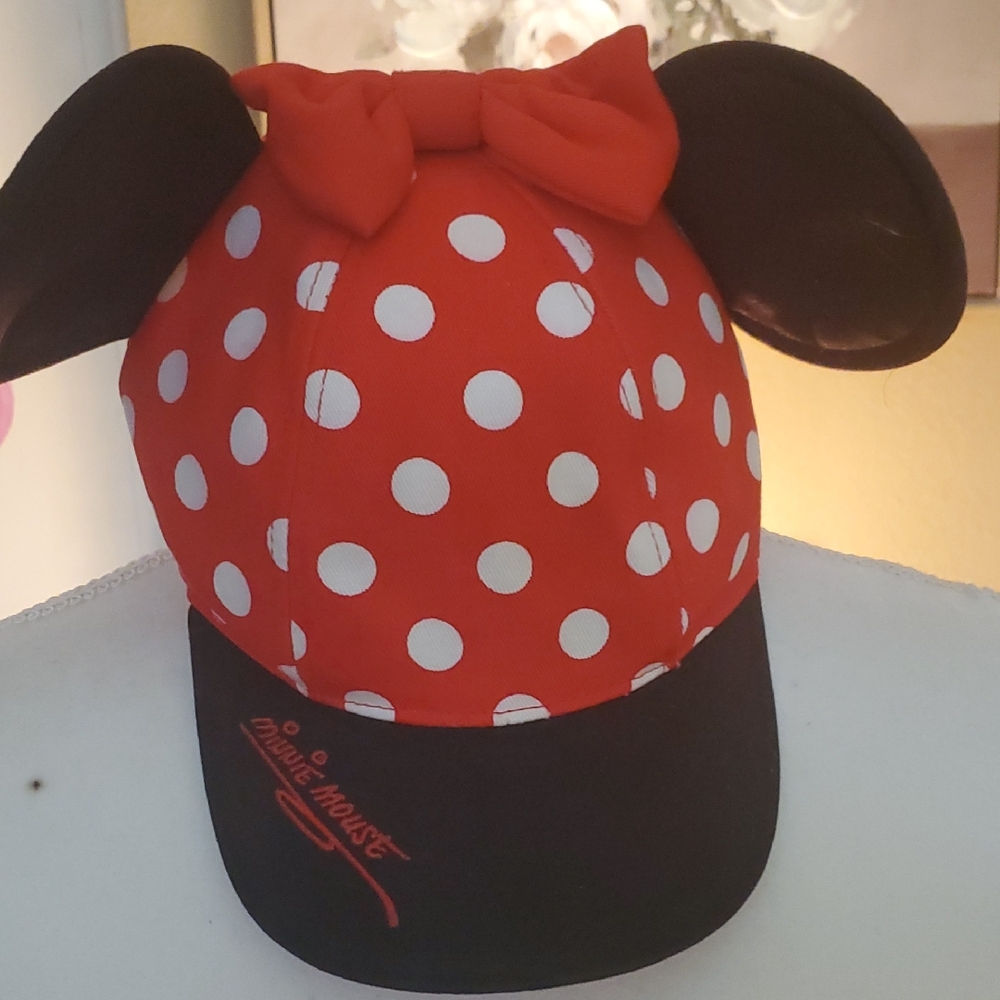 Disney Red and White Minnie Mouse Hat with Ears